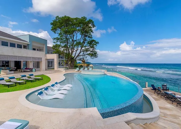 Exquisite Buttonwood Reef 6bdr Villa Ocho Rios