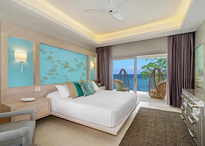 Exquisite Buttonwood Reef 6bdr